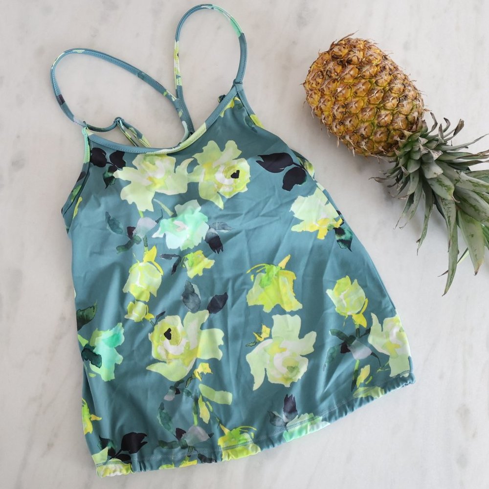 🏖️ Athleta Cross Back Blousy Tankini Gardenia